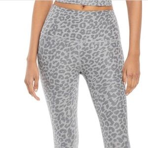 Beyond Yoga Leopard Leggings